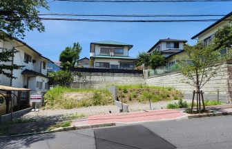 【逗子久木 土地】 逗子ハイランド分譲地 桜並木沿い42坪の土地-物件写真 1